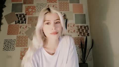 luckysapphire777 online show from March 15, 10:54 am