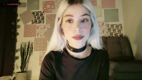 Snapshot of luckysapphire777 chatting on May 15, 11:17 am luckysapphire777 online show from May 15, 11:17 am