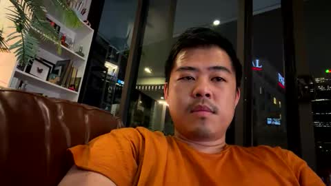 Snapshot of luckystrike989 chatting on November 28, 11:24 am Tyson online show from November 28, 11:24 am