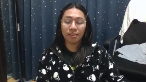 Snapshot of luckyts_cumx chatting on January 30, 1:10 pm luckyts_cumx online show from January 30, 1:10 pm
