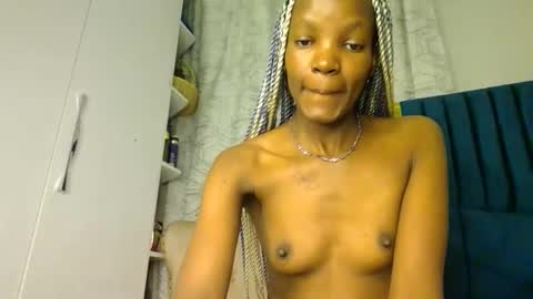 brielle online show from November 20, 7:02 pm