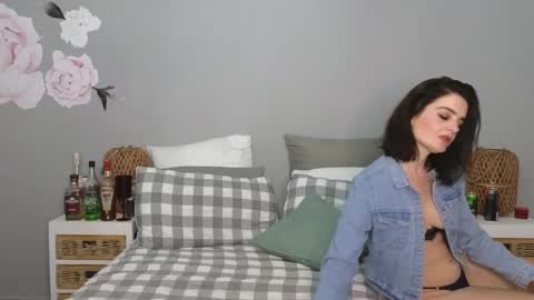 Lucy online show from May 15, 9:11 pm