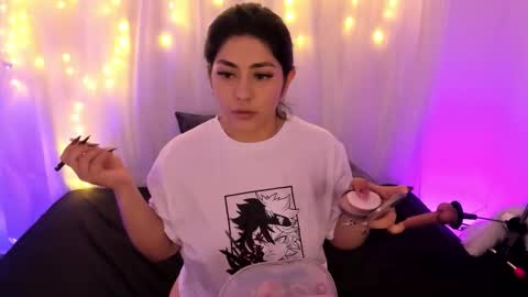 Snapshot of lucy266_ chatting on September 22, 2:13 am lucy online show from September 22, 2:13 am