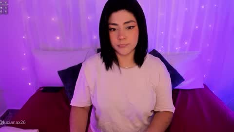 Snapshot of lucy266_ chatting on October 19, 2:12 am lucy online show from October 19, 2:12 am