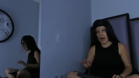 Snapshot of lucy__23 chatting on September 15, 9:48 pm   online show from September 15, 9:48 pm