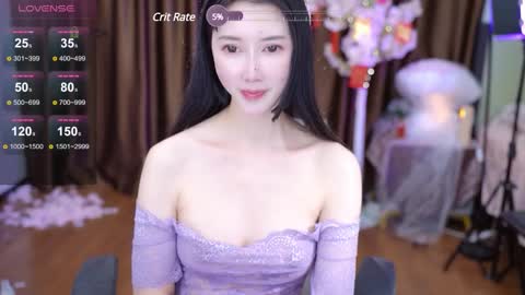 Snapshot of lucy__bb chatting on February 2, 7:41 am Lucy online show from February 2, 7:41 am