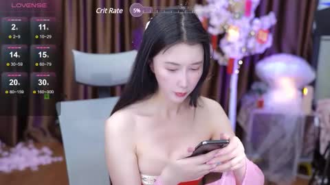 Snapshot of lucy__bb chatting on February 4, 7:40 am Lucy online show from February 4, 7:40 am