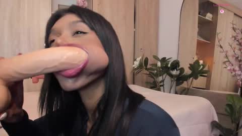 Paula           online show from October 1, 1:00 am