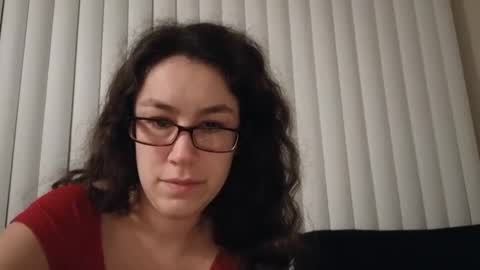 Snapshot of lucy_allison chatting on February 6, 10:26 am Lucy online show from February 6, 10:26 am