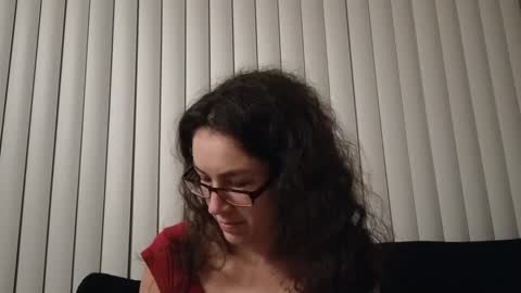 Snapshot of lucy_allison chatting on February 6, 1:43 pm Lucy online show from February 6, 1:43 pm