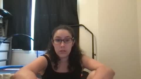 Lucy online show from May 5, 9:34 pm