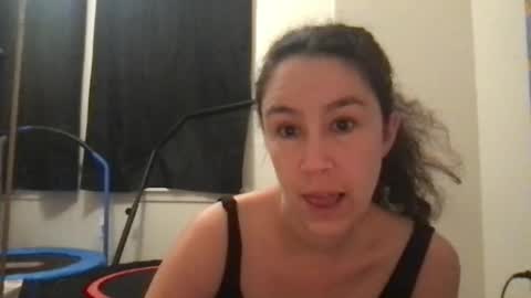 Lucy online show from May 15, 10:11 am