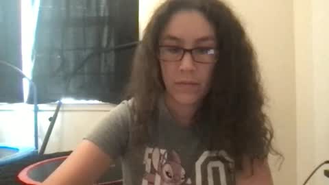 Lucy online show from June 3, 1:52 am