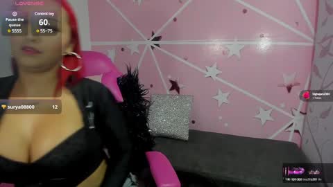 lucy_beatifull online show from January 5, 7:49 pm