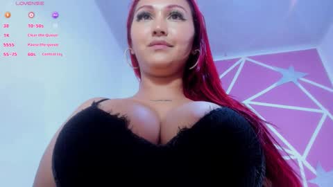 Snapshot of lucy_beatifull chatting on March 10, 1:05 pm lucy_beatifull online show from March 10, 1:05 pm