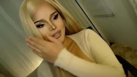    MONA    online show from October 13, 8:14 am