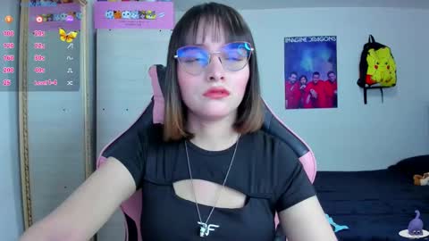 Lucy online show from October 9, 9:02 pm