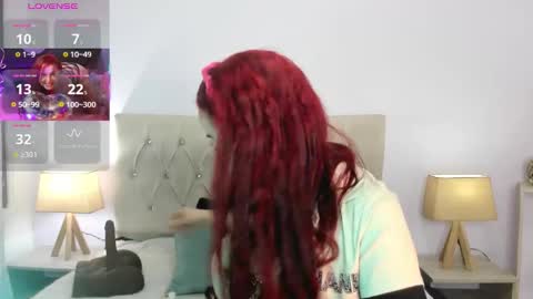 Lucia online show from October 25, 9:20 pm