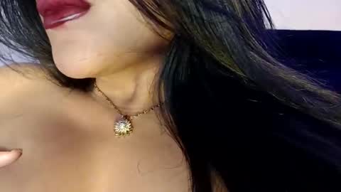 Snapshot of lucy_kanne chatting on January 25, 9:57 am Lucy online show from January 25, 9:57 am