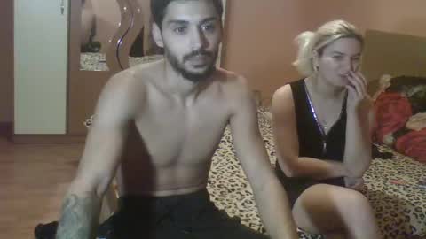 Snapshot of lucy_maxx chatting on February 2, 2:59 am Lucy and Maxx online show from February 2, 2:59 am