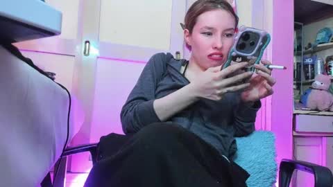 Lulu online show from May 16, 3:25 am