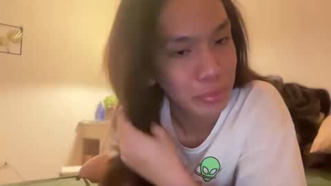 Snapshot of lucy_shane chatting on December 3, 9:33 am lucy_shane online show from December 3, 9:33 am