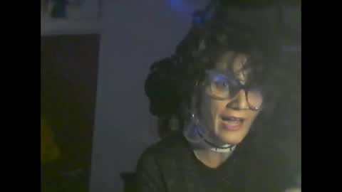 lucyakerman1 online show from May 3, 2:39 am