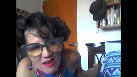 lucyakerman1 online show from May 5, 1:52 pm