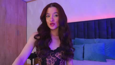 LucyDeLuca online show from May 10, 4:28 am