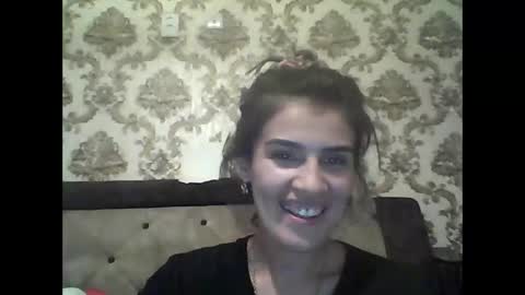 Snapshot of lucydoorbell chatting on September 9, 6:18 pm lucydoorbell online show from September 9, 6:18 pm