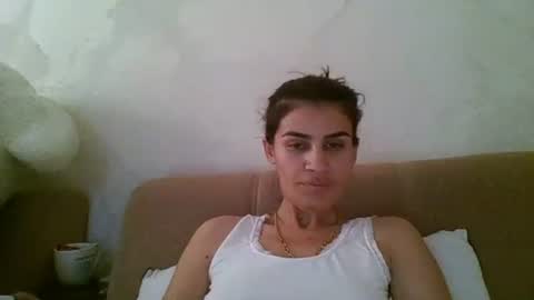 Snapshot of lucydoorbell chatting on October 31, 4:24 am lucydoorbell online show from October 31, 4:24 am