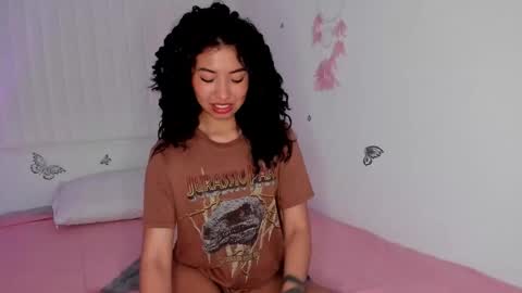 Snapshot of lucygarciia chatting on September 27, 9:36 am Lucy online show from September 27, 9:36 am