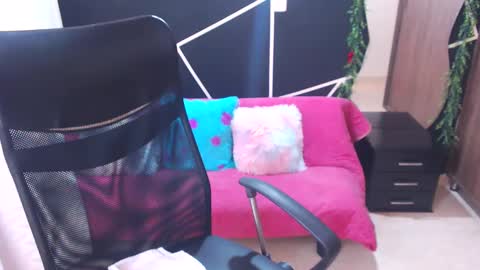 LUCY online show from March 12, 7:06 pm