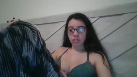 Snapshot of lucylitt25 chatting on February 25, 4:38 pm lucylitt25 online show from February 25, 4:38 pm
