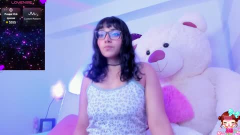 Instagramlucyluy10 online show from January 17, 8:34 am