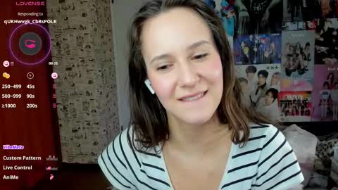 Lucy Rose online show from October 22, 5:24 pm