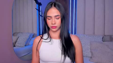 Lucy online show from October 21, 12:00 am