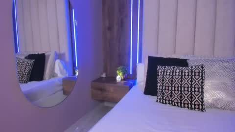 Lucy online show from January 16, 8:57 pm