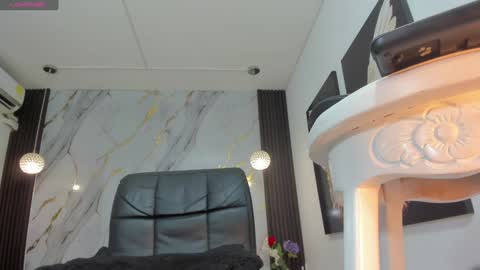 Luciana online show from January 12, 7:32 am