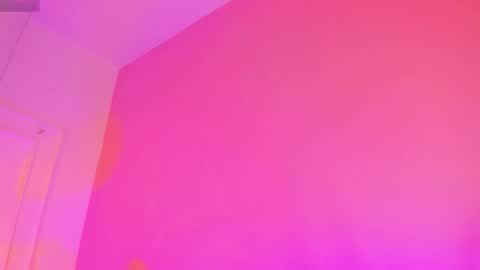 Lucy online show from December 22, 4:31 am