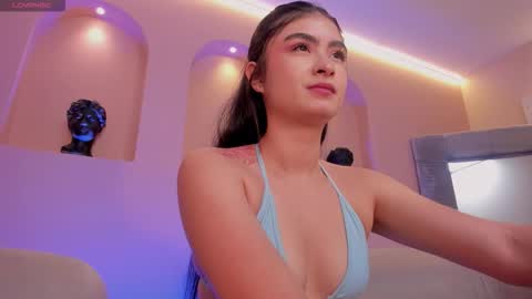 Lucy online show from October 16, 8:32 pm