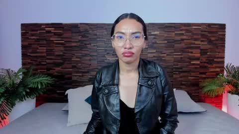 Lucy Liiu online show from May 2, 8:03 pm