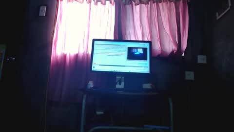 Snapshot of ludicrous_spank_ass chatting on October 8, 12:52 am ludicrous_spank_ass online show from October 8, 12:52 am