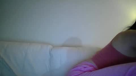 Snapshot of luh698171 chatting on December 21, 5:47 am Luxious online show from December 21, 5:47 am