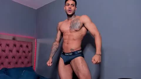 Luigi Vitale online show from October 16, 12:11 am