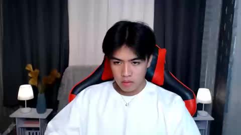 luigi_moreno online show from March 10, 10:15 am