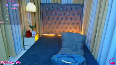 luigi_moreno online show from March 13, 3:24 am