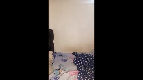 luis1830 online show from May 19, 3:35 am
