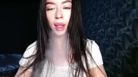 luisa lovedom online show from May 16, 10:36 am