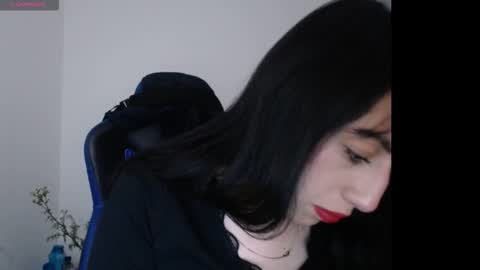 Snapshot of luisa_homes chatting on March 3, 9:53 pm luisa_homes online show from March 3, 9:53 pm
